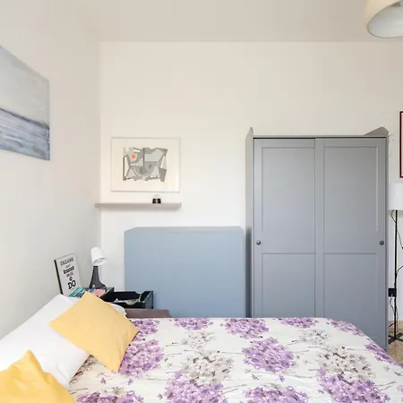 Апартаменты Happy Domus Porta Maggiore Flat Near Termini Station Рим