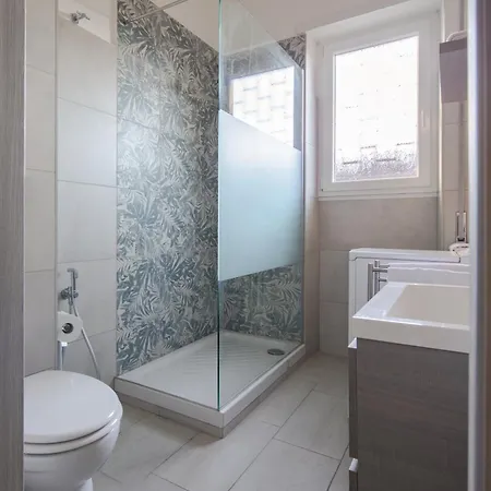 Happy Domus Porta Maggiore Flat Near Termini Station Апартаменты
